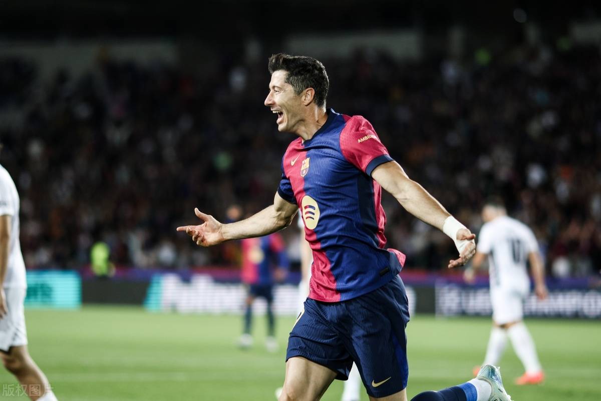 欧冠历史射手榜！梅西的欧冠记录危险了或被莱万多夫斯基超过？