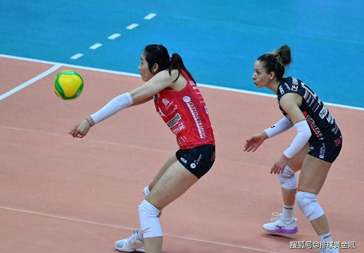 朱婷冲击意甲首冠！距离赛季全满贯差2冠，再度登上国际排联海报